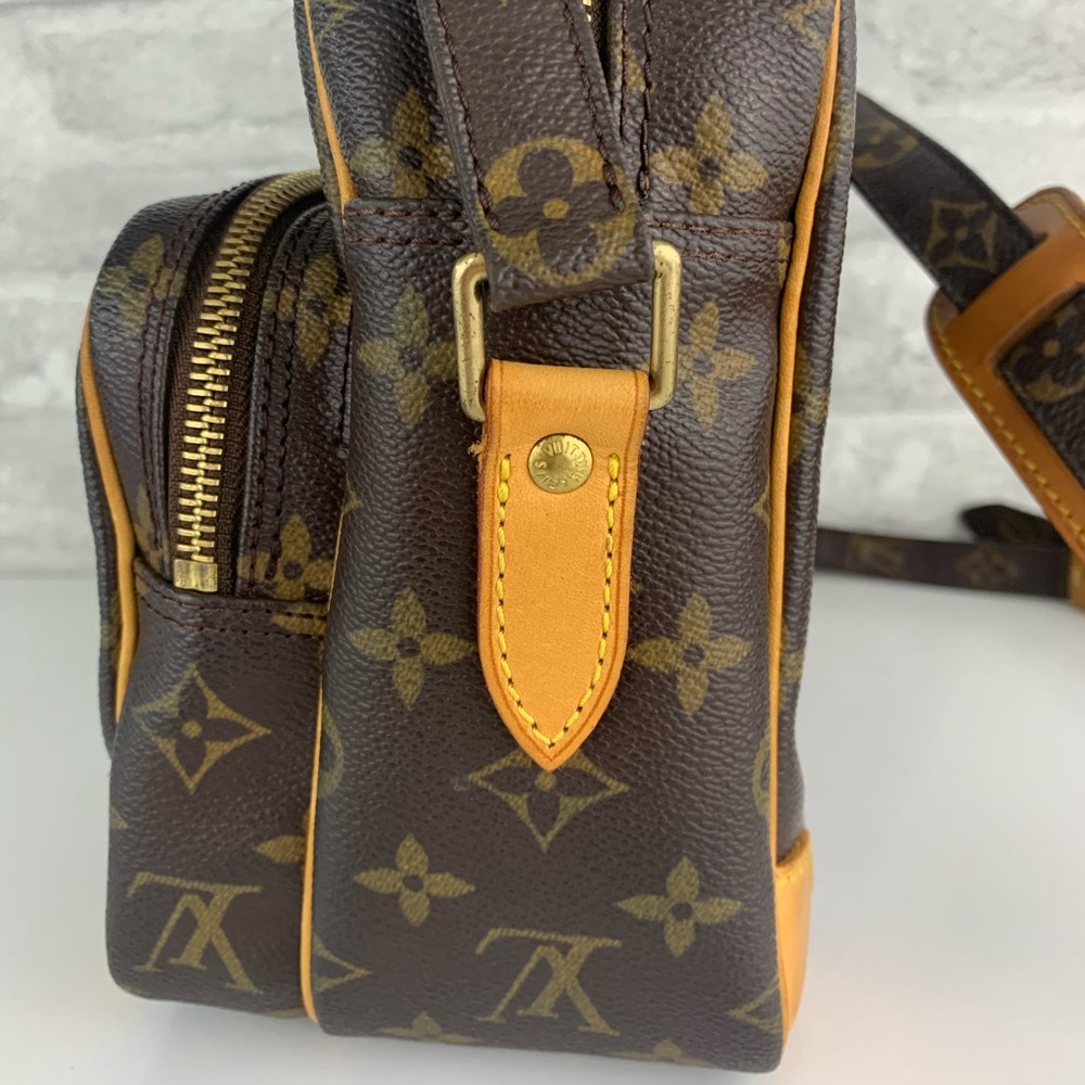 ❗️SOLD❗️AUTHENTIC LOUIS VUITTON NILE - Picture 4 of 13